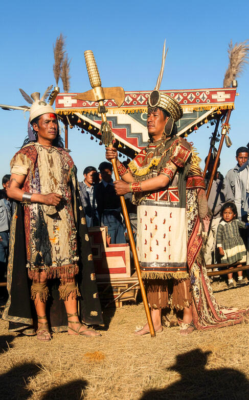 Martin Espinoza-Navarro à gauche